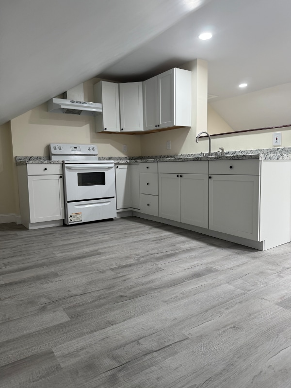 19 Gooding St in Pawtucket, RI - Foto de edificio - Building Photo