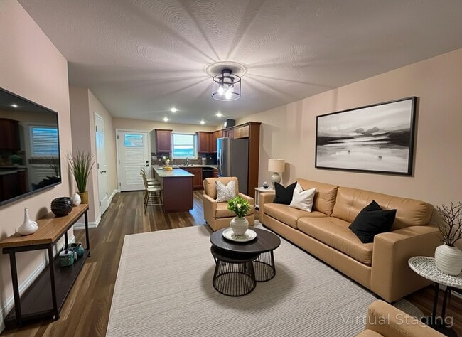 property at 7 Kimberling Blvd