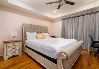 220 Renaissance Pkwy NE in Atlanta, GA - Building Photo - Building Photo