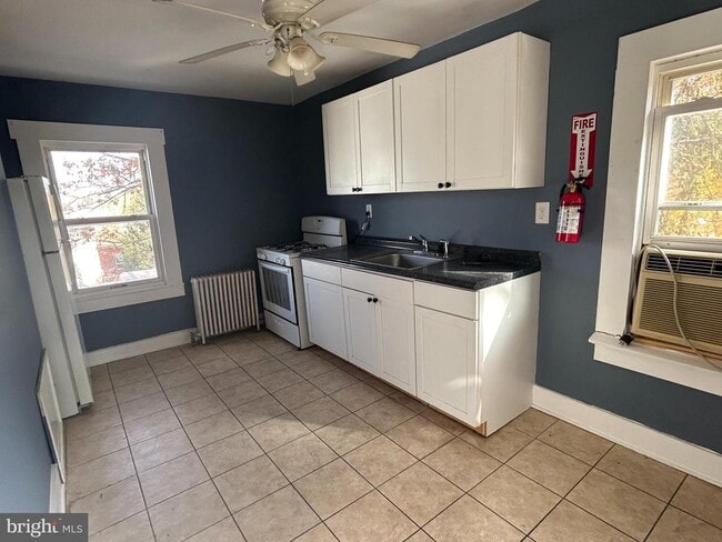 property at 38 Hanover St