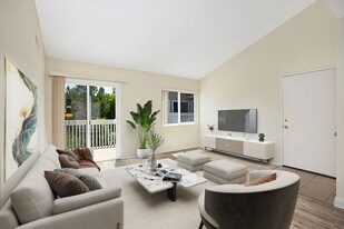 34034 Selva Rd in Dana Point, CA - Building Photo