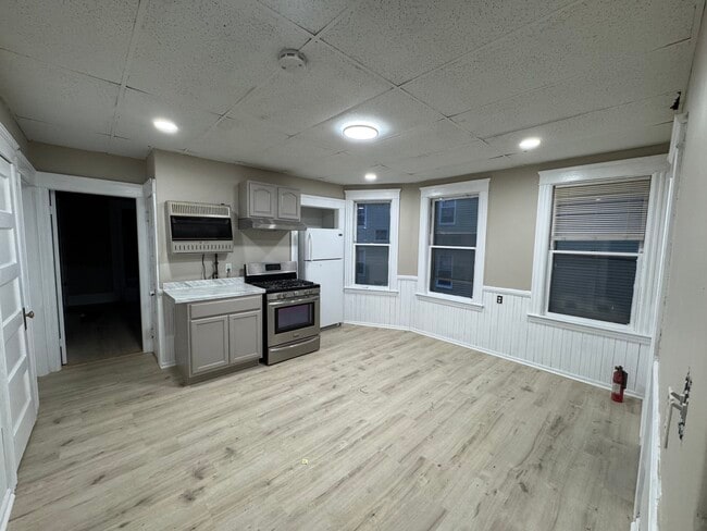 23 King Philip Rd, Unit 2 in Worcester, MA - Building Photo - Building Photo