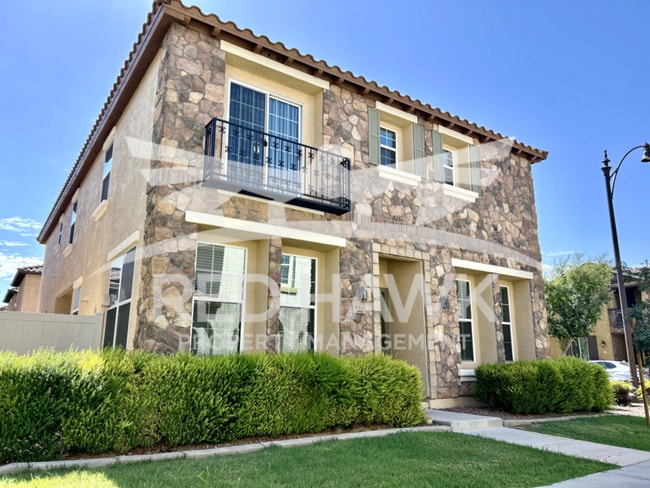 property at 980 S Huish Dr