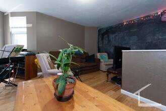 86 Linden St, Unit 1 in Boston, MA - Foto de edificio - Building Photo