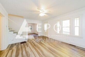 2525 Greenway Ave NW in Winston-Salem, NC - Building Photo - Building Photo
