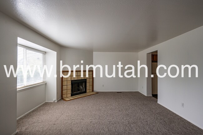 2952 S 700 E in South Salt Lake, UT - Building Photo - Building Photo