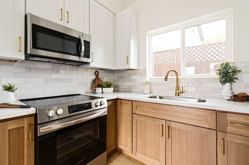1953 Emerald St in San Diego, CA - Building Photo