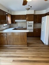 72 Bowman Ave in Rye Brook, NY - Building Photo - Building Photo