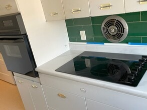 1520 9th St, Unit Apt A in Monroe, WI - Building Photo - Building Photo