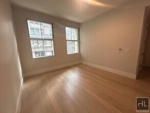 BROOME STREET in New York, NY - Building Photo - Building Photo