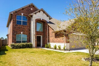 8343 Broadleaf Ave in Baytown, TX - Building Photo - Building Photo