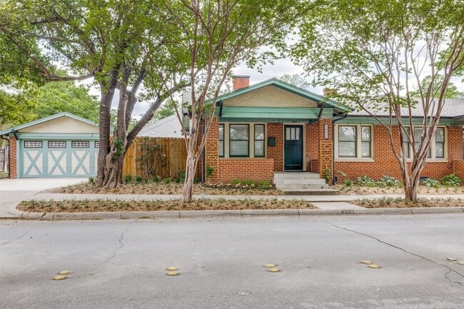property at 1011 W Allen Ave