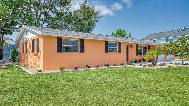 641 Coral Dr in Nokomis, FL - Building Photo - Building Photo