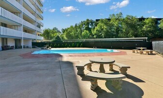 900 Saturn Dr in Colorado Springs, CO - Building Photo