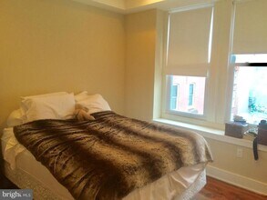 131 S 13th St in Philadelphia, PA - Building Photo - Building Photo