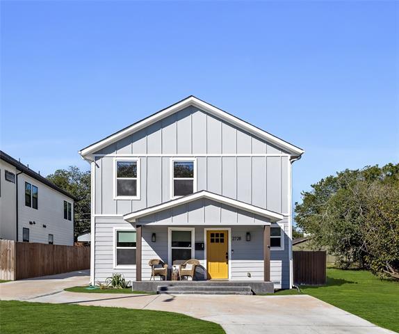 2728 Livingston Ave in Fort Worth, TX - Building Photo