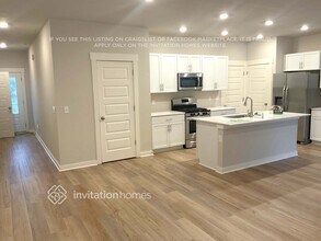 1013 Baltusrol Ln in Lebanon, TN - Foto de edificio - Building Photo