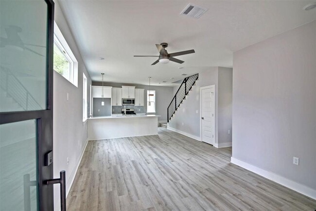 6111 Carnation Terrace in Austin, TX - Building Photo - Building Photo