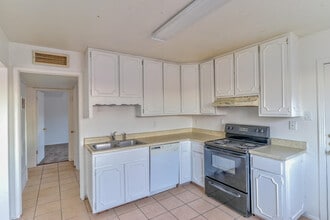 5108 Mt Hood Dr in El Paso, TX - Building Photo - Building Photo