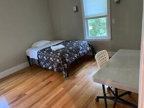 1777 Commonwealth Ave, Unit 1 in Boston, MA - Building Photo - Building Photo