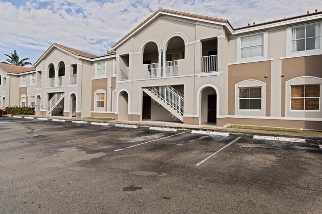 property at 1663 SE 27th Dr