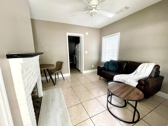 770 Gold Nugget Trail in Tallahassee, FL - Building Photo - Building Photo