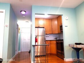 302 Fifth Ave, Unit 2 in Asbury Park, NJ - Building Photo - Building Photo