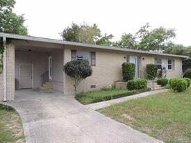 3641 Cherry Laurel Dr in Pensacola, FL - Building Photo