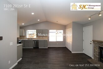 7109 201st St E in Spanaway, WA - Building Photo - Building Photo