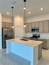4834 Edensbridge Ln in Kissimmee, FL - Building Photo - Building Photo