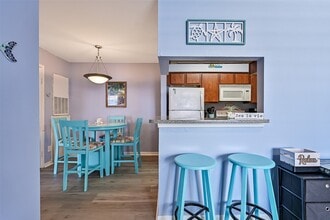 3506 Cove View Blvd in Galveston, TX - Building Photo - Building Photo