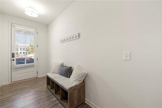 155 Harlow Cir in Roswell, GA - Building Photo - Building Photo