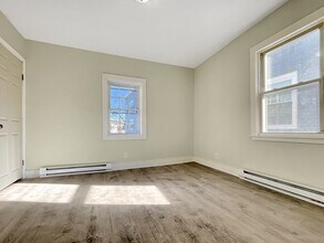 32 Harwood St in Lynn, MA - Building Photo - Building Photo