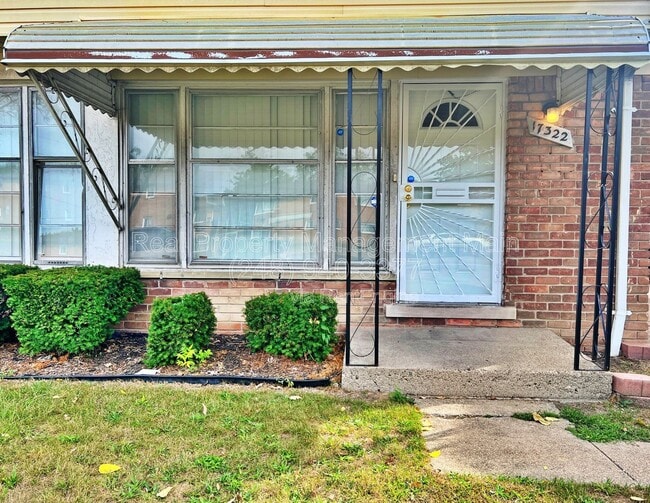 17322 Greenfield Rd in Detroit, MI - Building Photo - Building Photo