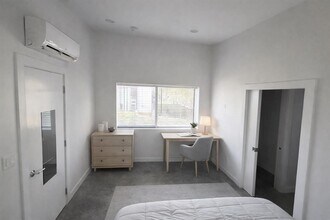 1155 Perry Rd in Austin, TX - Building Photo - Building Photo