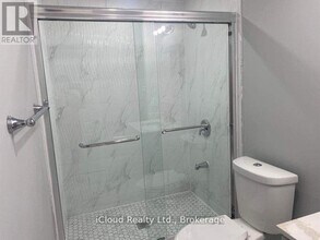 3 Black Diamond Cres in Brampton, ON - Building Photo - Building Photo