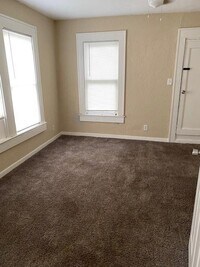 7012 Sherman St photo'