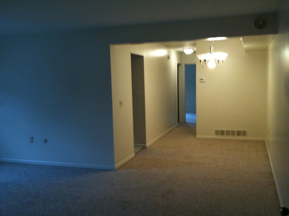 184 W Pulteney St in Corning, NY - Building Photo