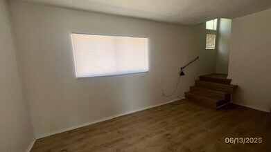 310 La Veta Dr in Albuquerque, NM - Building Photo - Building Photo