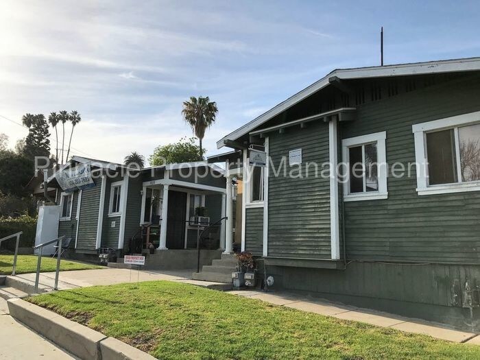 1032 W 1st St-Unit -G in Los Angeles, CA - Building Photo
