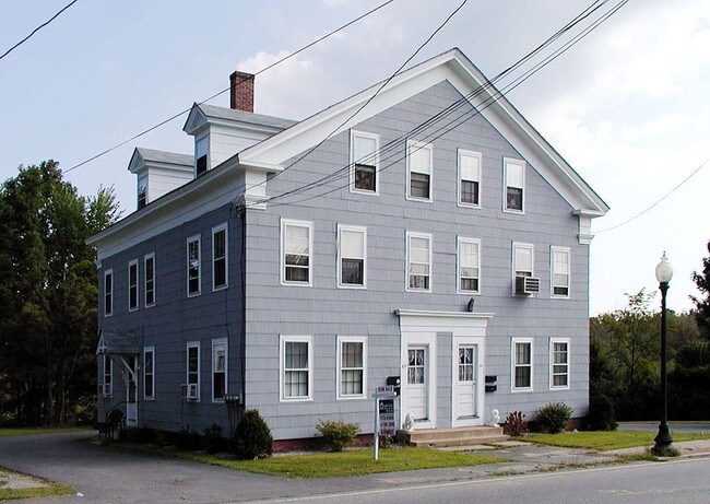 61-63 W Main St in Ayer, MA - Building Photo - Other