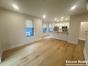 69 Bailey St in Boston, MA - Building Photo - Building Photo