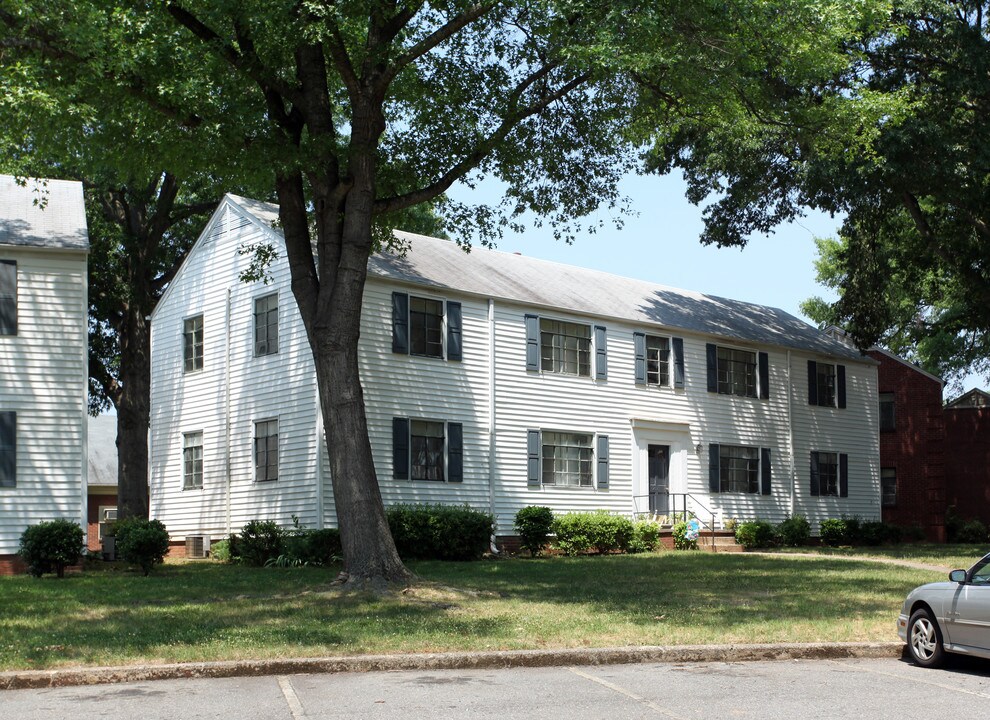 Ardmore Terrace in Winston-Salem, NC - Building Photo