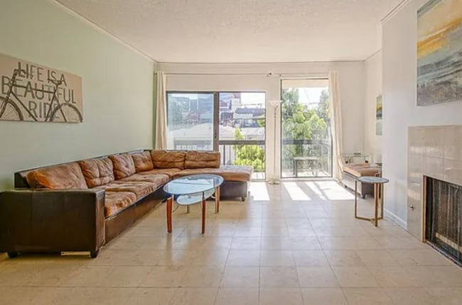 723 Westmount Dr, Unit #2 in West Hollywood, CA - Foto de edificio - Building Photo