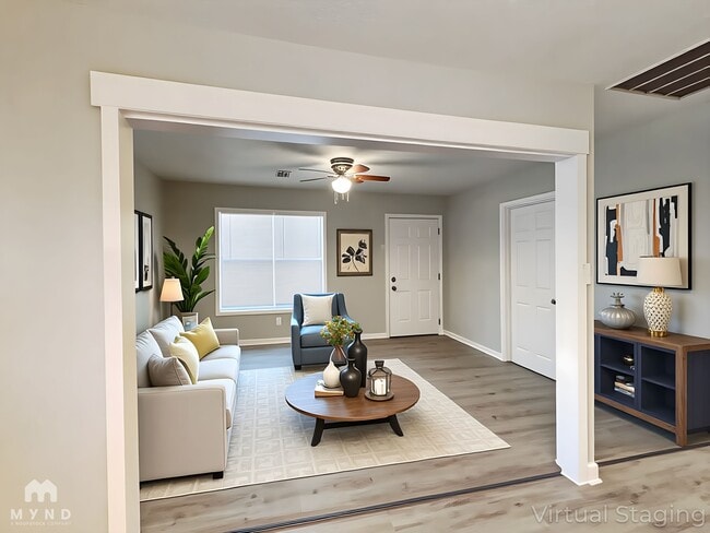 5575 Oglesby Rd in College Park, GA - Building Photo - Building Photo