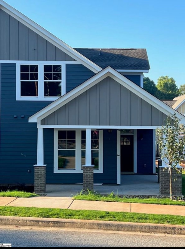 property at 550 Twin Lake Rd