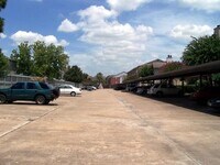 2121 Hepburn St photo'