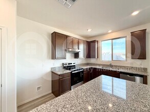1408 E Edwin St in Casa Grande, AZ - Building Photo - Building Photo