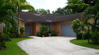 13484 Jonquil Ct in Wellington, FL - Foto de edificio - Building Photo