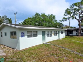 110 NW 32nd Ave in Fort Lauderdale, FL - Building Photo - Building Photo